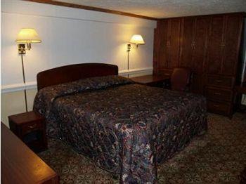 Budget Inn Of Tazewell County Pounding Mill Eksteriør bilde