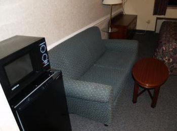 Budget Inn Of Tazewell County Pounding Mill Eksteriør bilde